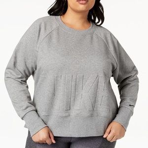 Plus size nike versa cropped sweatshirt 1X